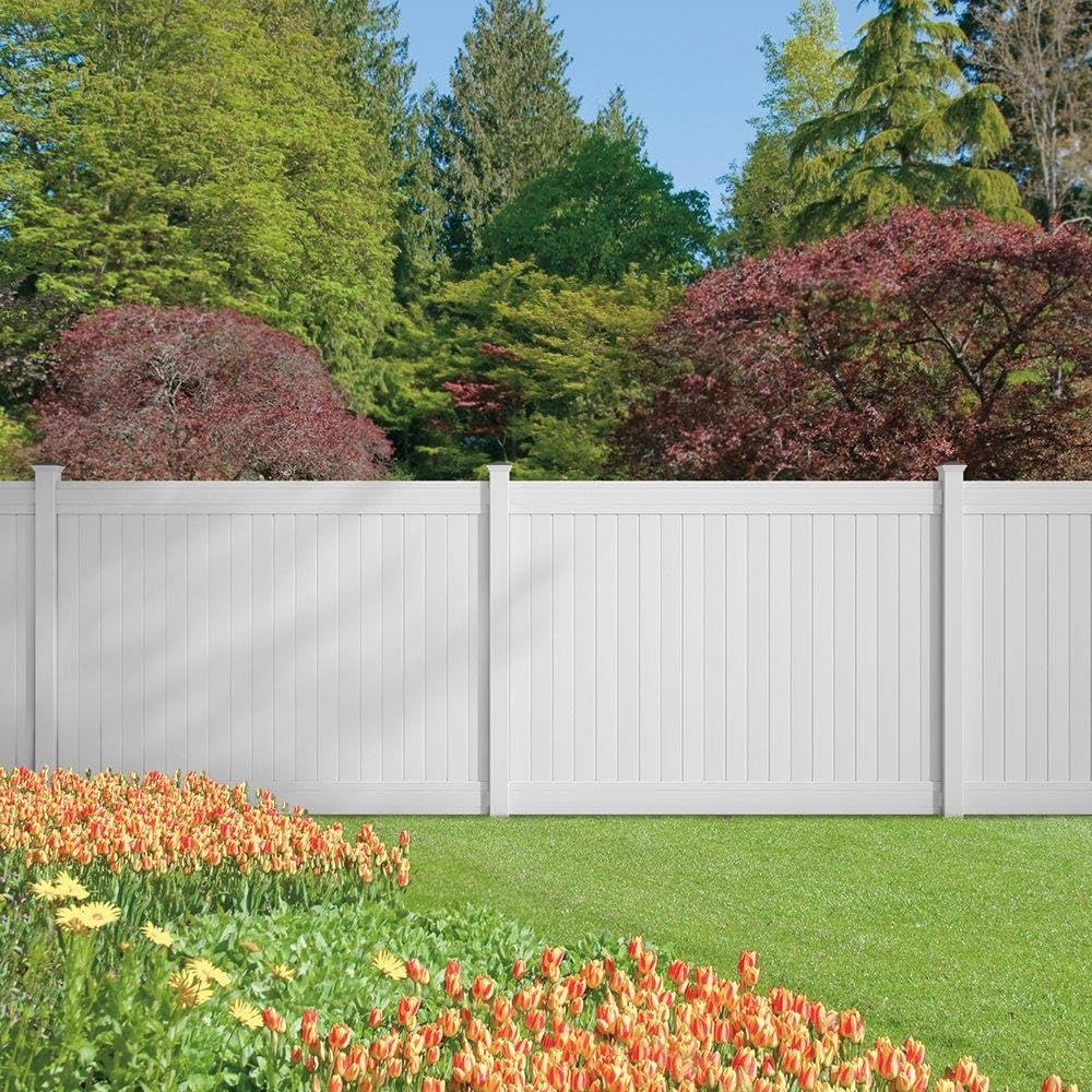 Vinyl Privacy Fencing