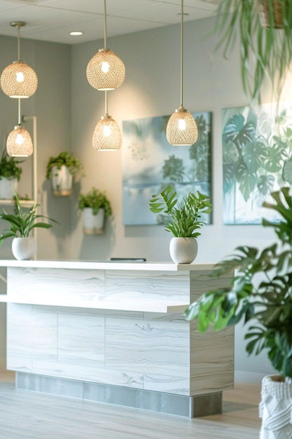 Shops, Boutiques & Restaurants