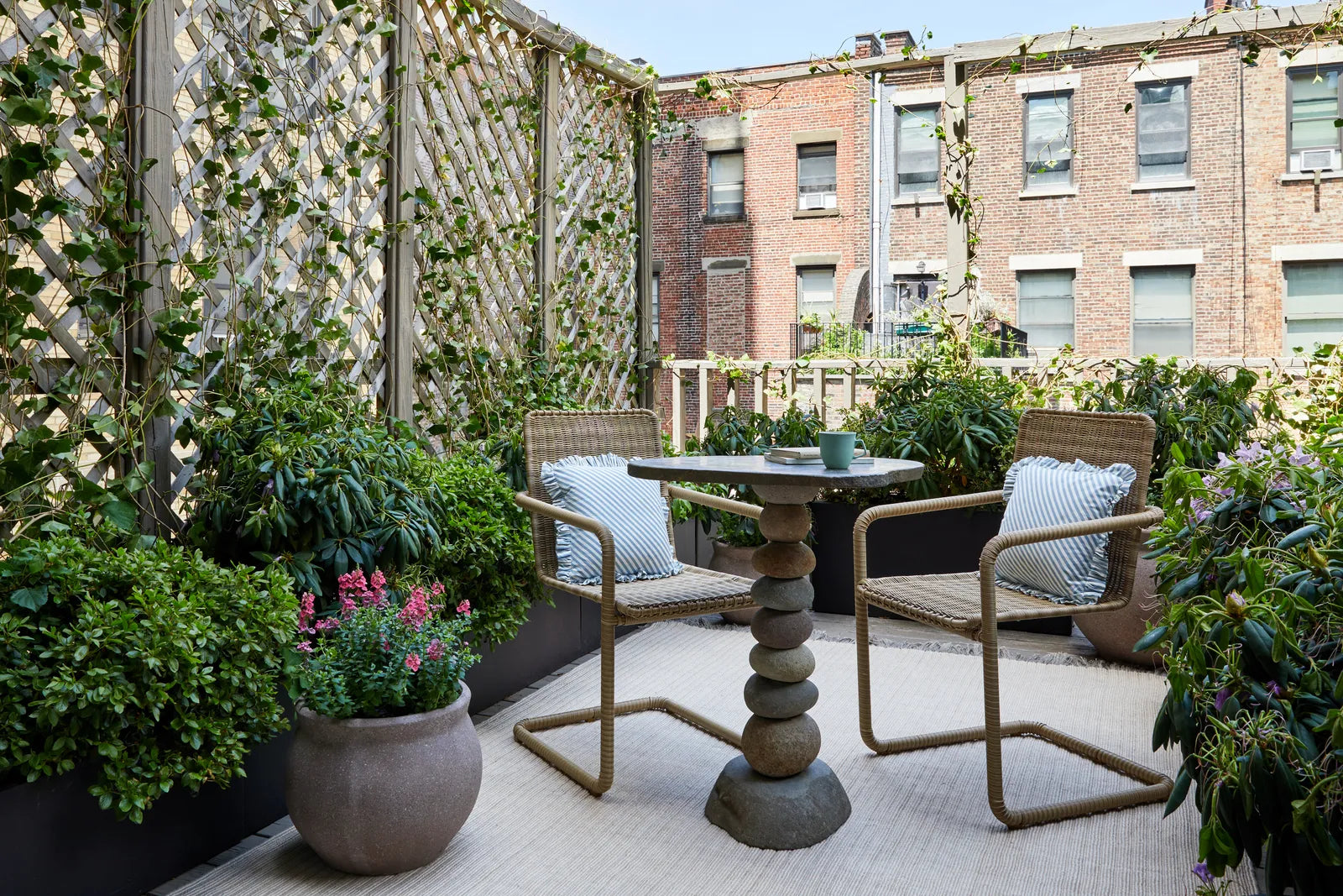 Outdoor Garden and Balcony Landscaping